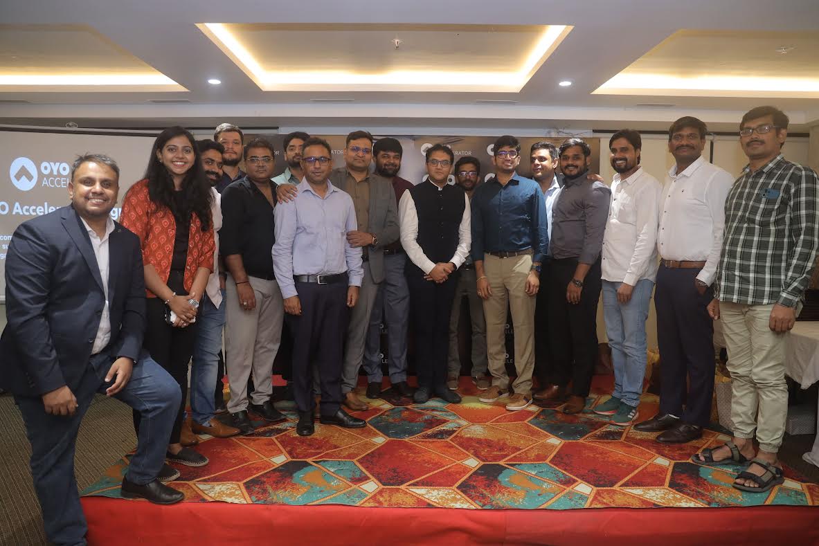 OYO felicitates top hotel managers, encourages Maharashtra expansion